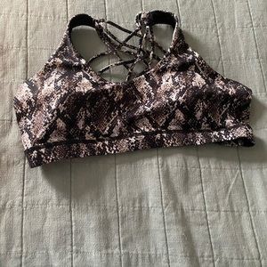 Constantly Varied Gear Medusa XL sports bra